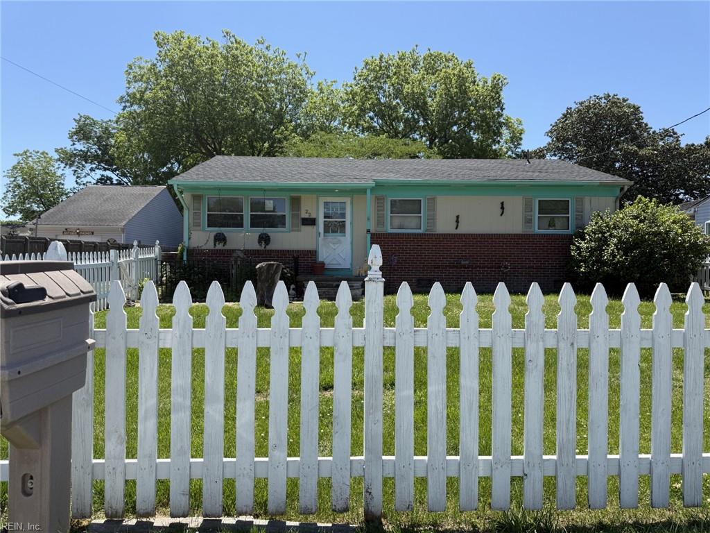 22 Kemper Avenue Newport News VA 23601