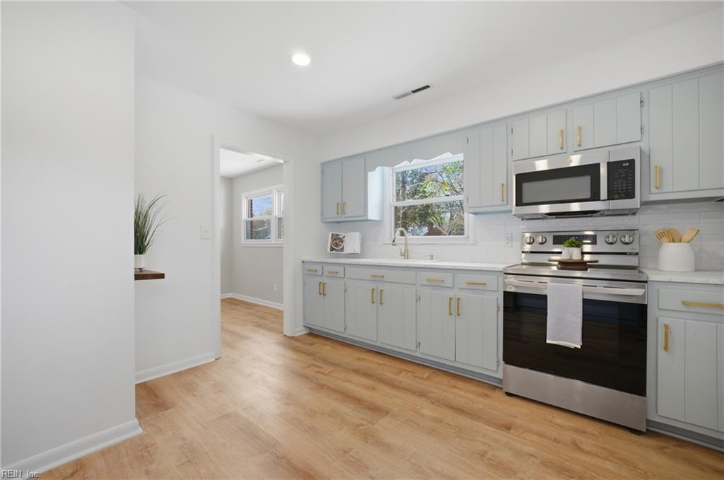 69 Stanley Drive Newport News VA 23608