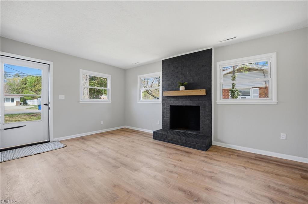 69 Stanley Drive Newport News VA 23608
