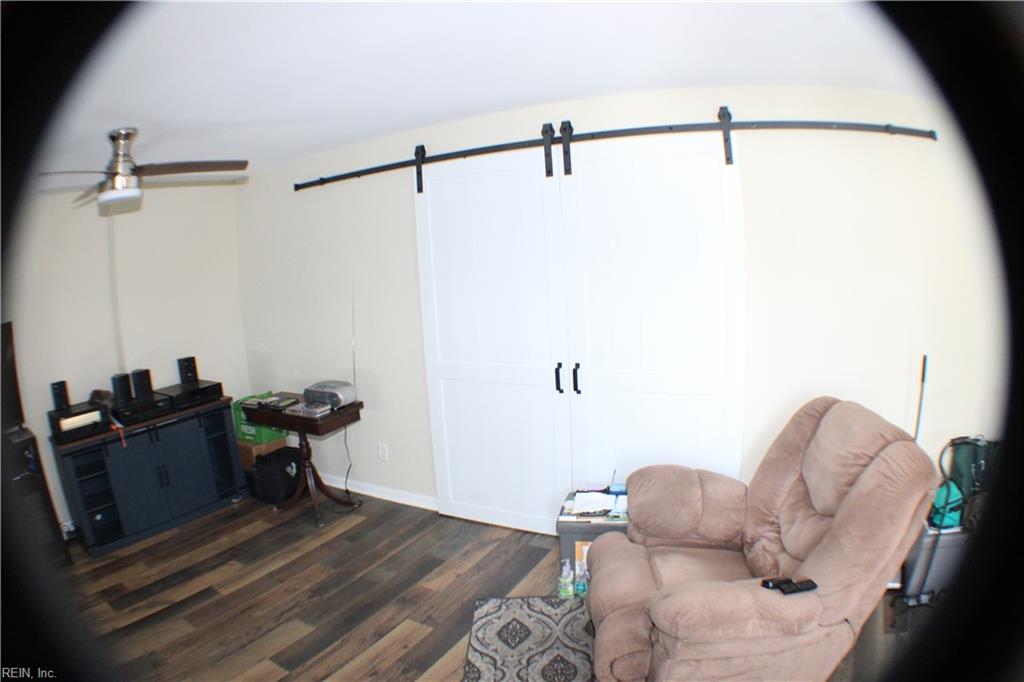 6 Snidow Boulevard Newport News VA 23608
