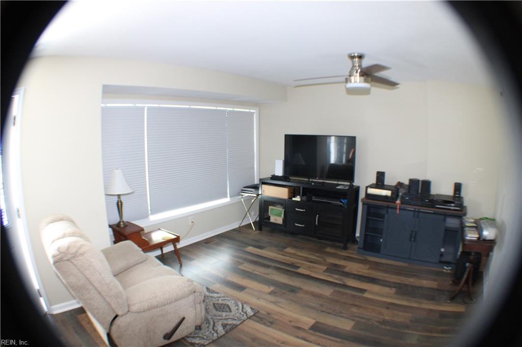 6 Snidow Boulevard Newport News VA 23608
