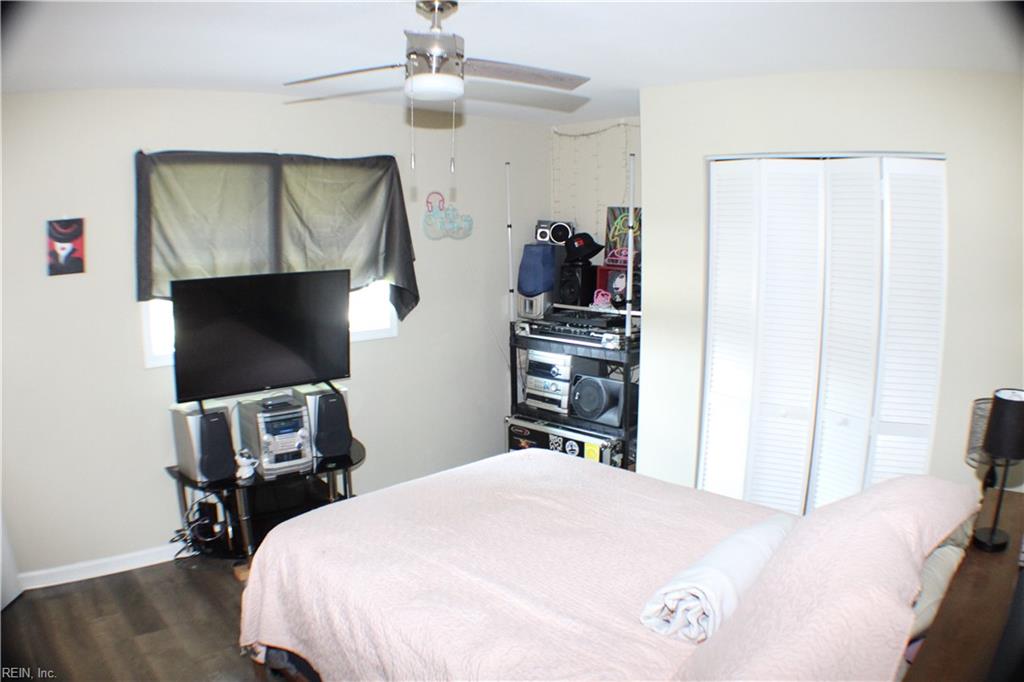 6 Snidow Boulevard Newport News VA 23608