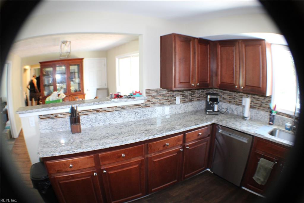 6 Snidow Boulevard Newport News VA 23608
