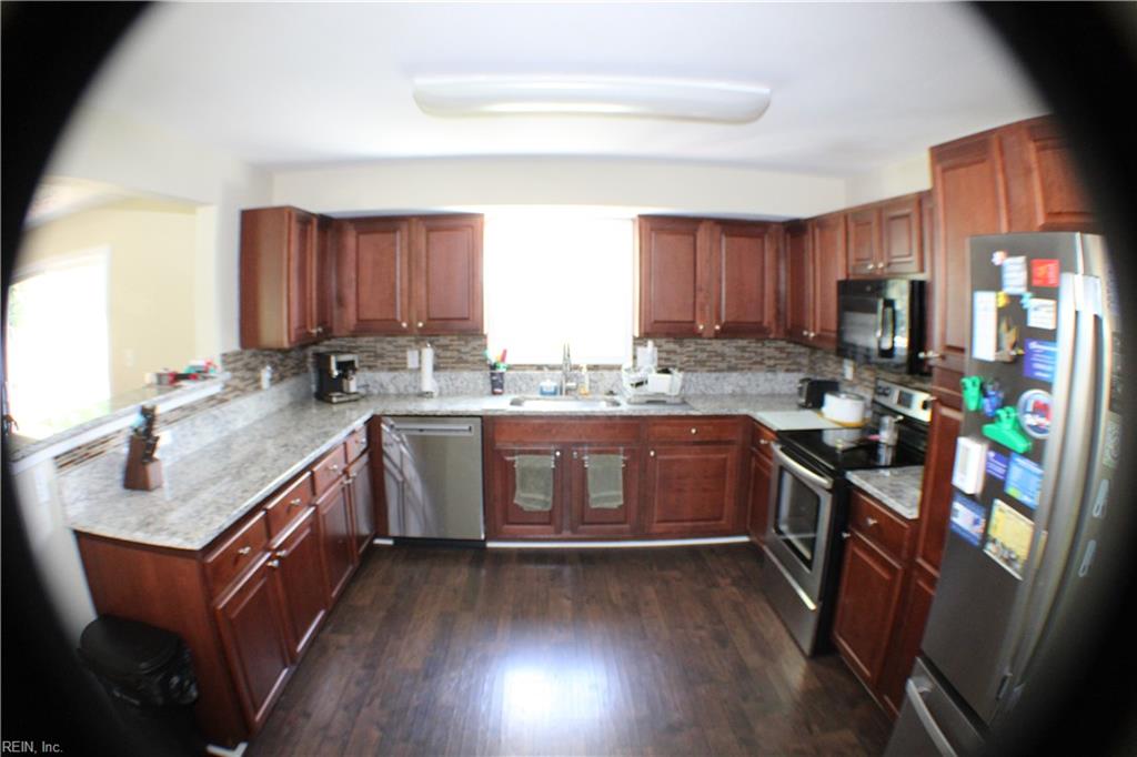 6 Snidow Boulevard Newport News VA 23608