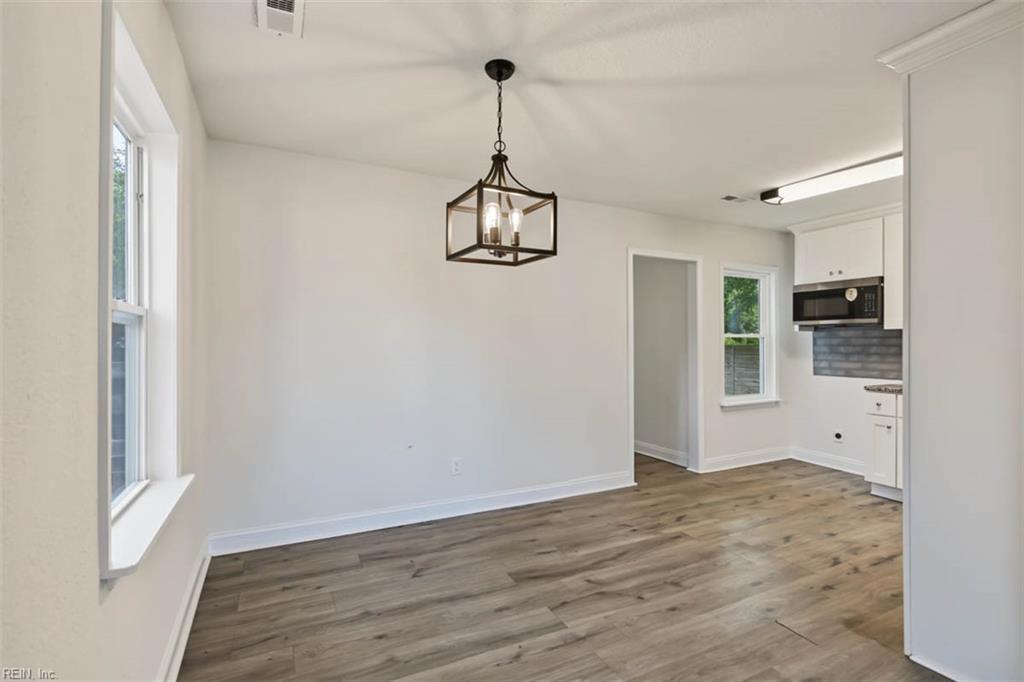 518 Randolph Road Newport News VA 23601
