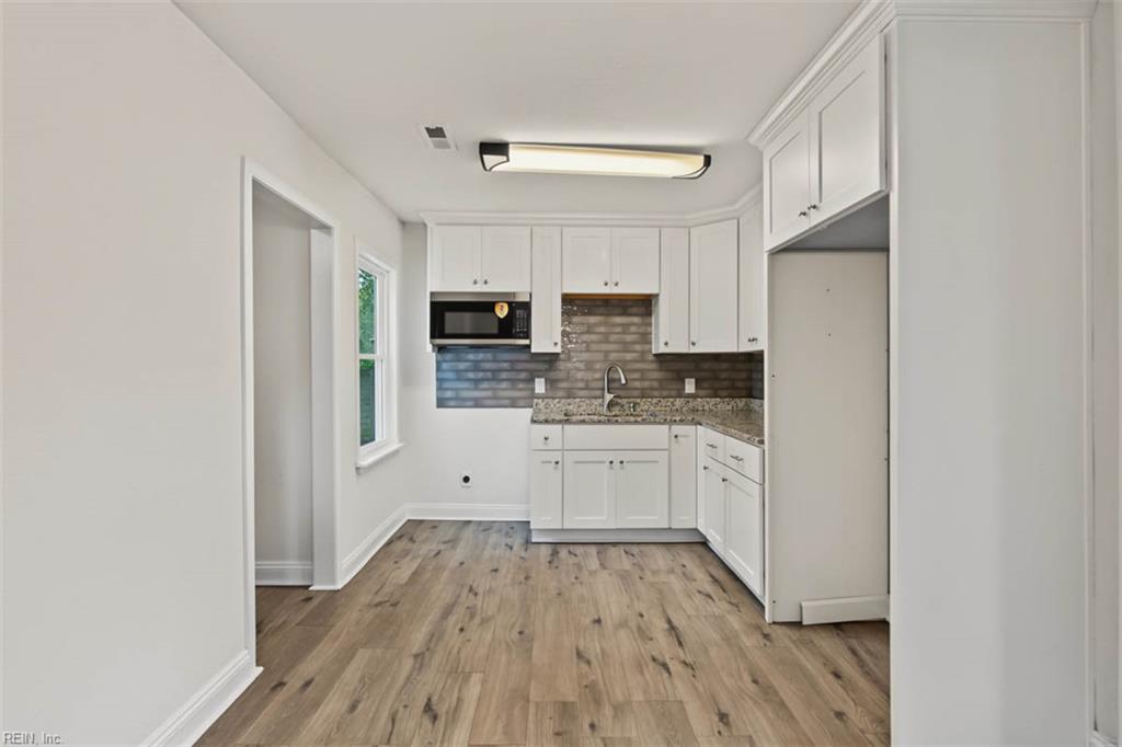 518 Randolph Road Newport News VA 23601