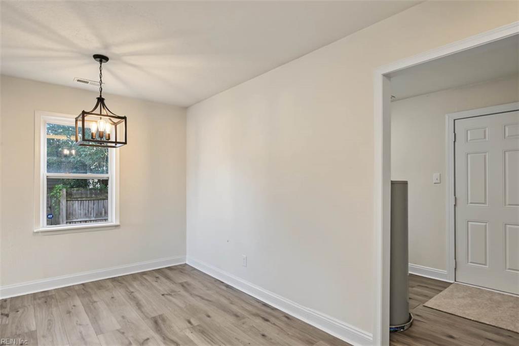 518 Randolph Road Newport News VA 23601
