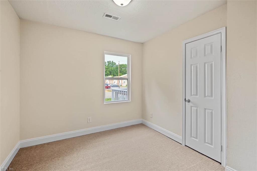 518 Randolph Road Newport News VA 23601