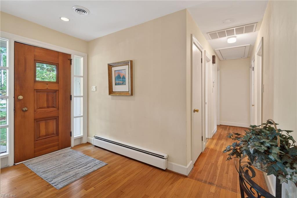 317 Central Parkway Newport News VA 23606