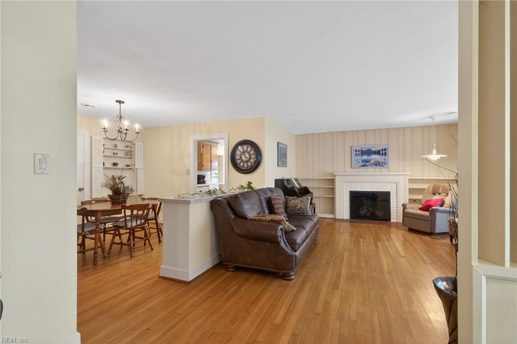 317 Central Parkway Newport News VA 23606