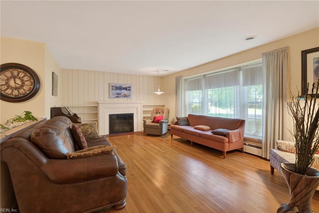 317 Central Parkway Newport News VA 23606