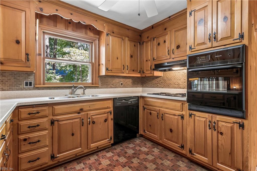 9 Scott Road Newport News VA 23606