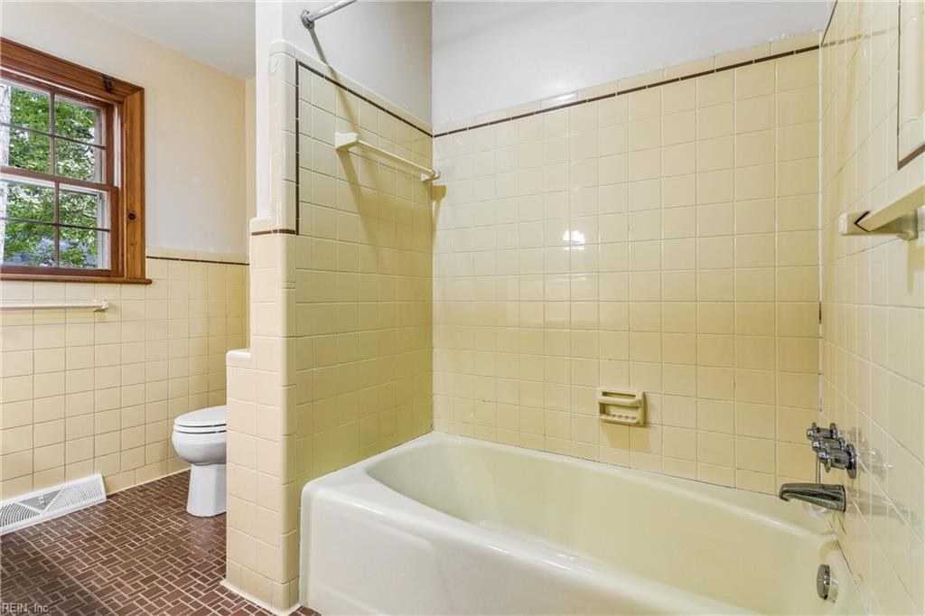9 Scott Road Newport News VA 23606
