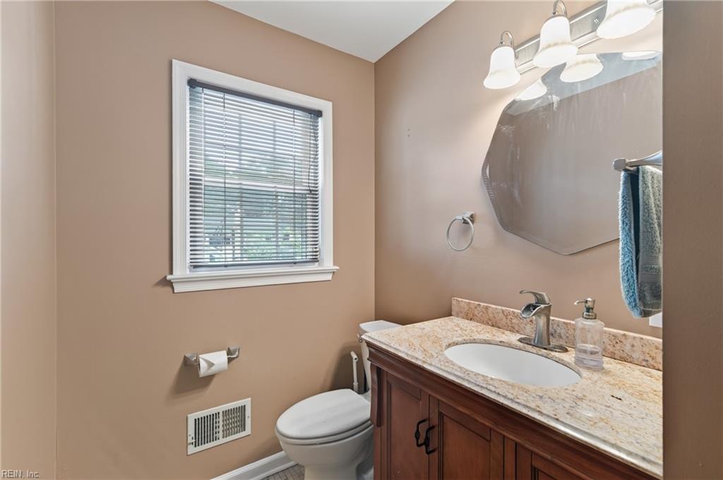 80 Croatan Road Newport News VA 23606