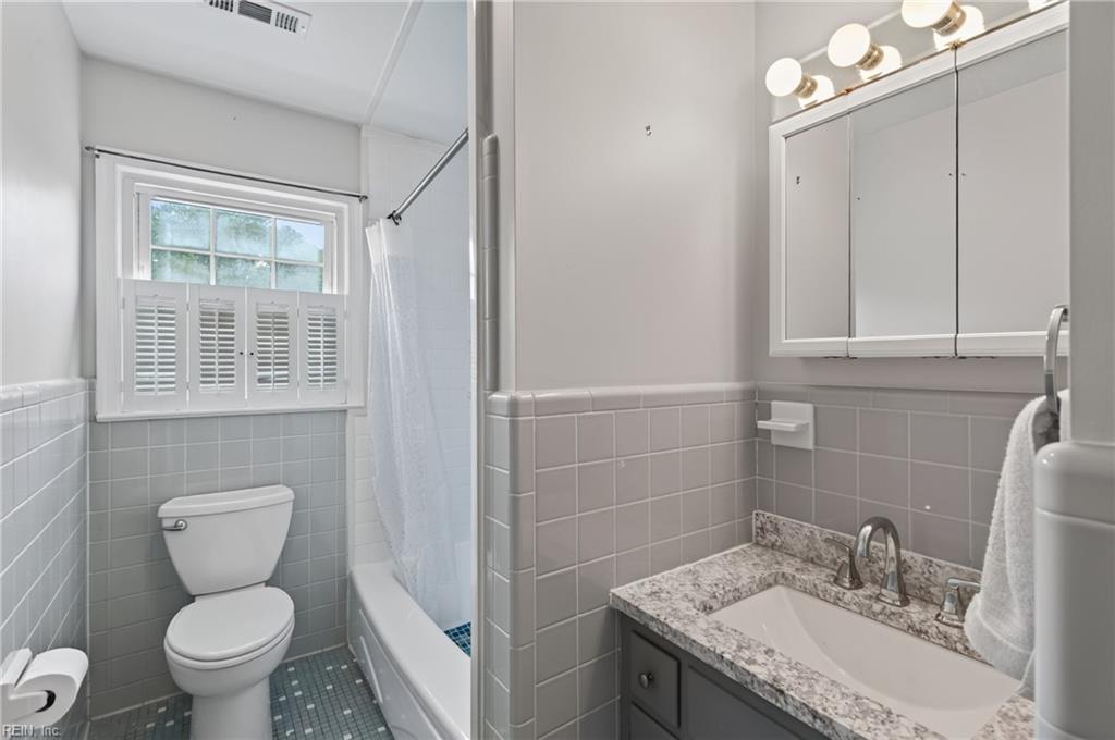 80 Croatan Road Newport News VA 23606