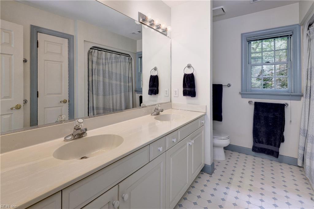 101 Windsor Way Williamsburg VA 23188