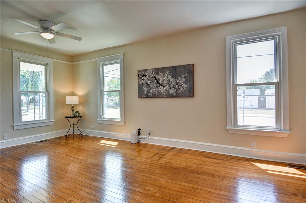 2103 Roanoke Avenue Newport News VA 23607