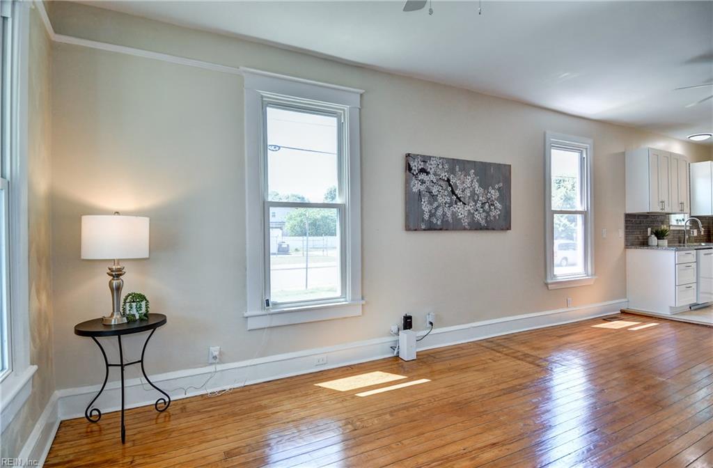 2103 Roanoke Avenue Newport News VA 23607
