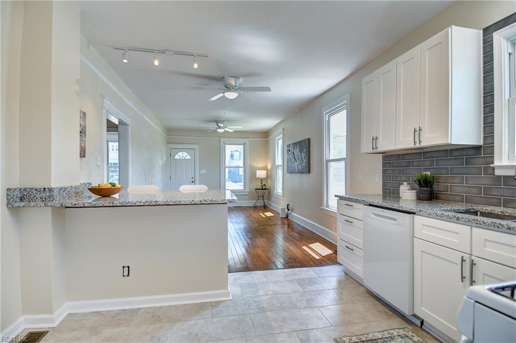 2103 Roanoke Avenue Newport News VA 23607
