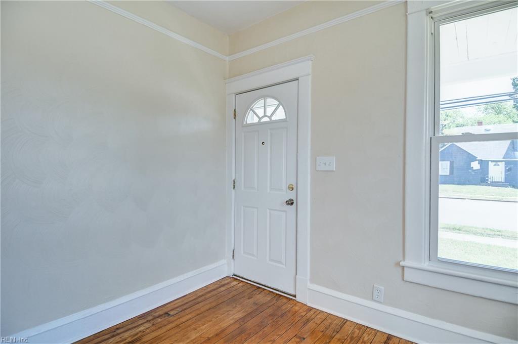 2103 Roanoke Avenue Newport News VA 23607