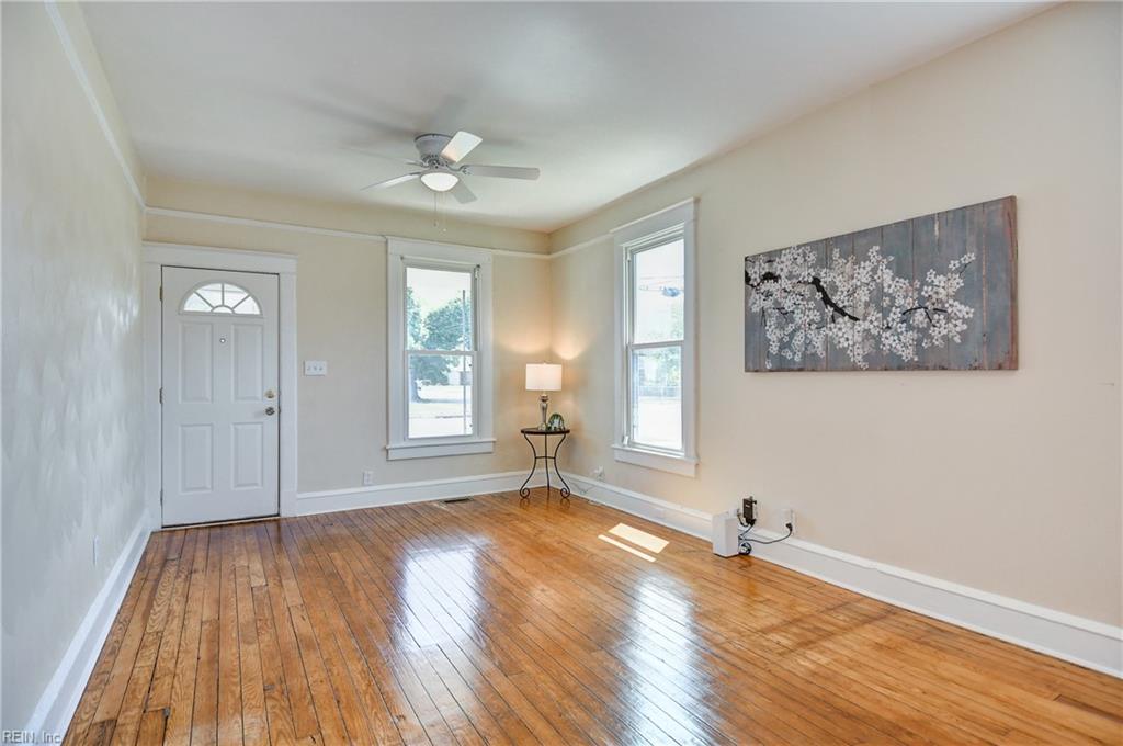 2103 Roanoke Avenue Newport News VA 23607