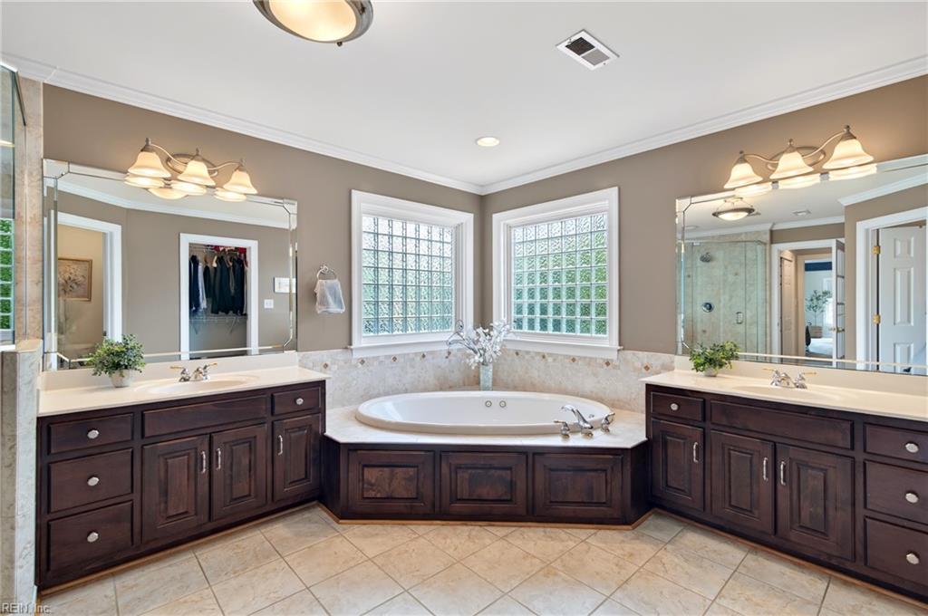 808 Water Fowl Drive Yorktown VA 23692