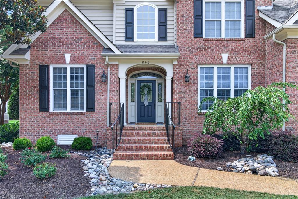 808 Water Fowl Drive Yorktown VA 23692