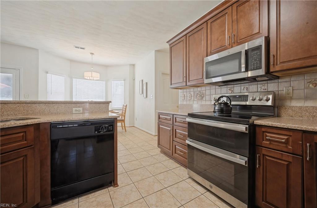 831 Holbrook Drive Newport News VA 23602