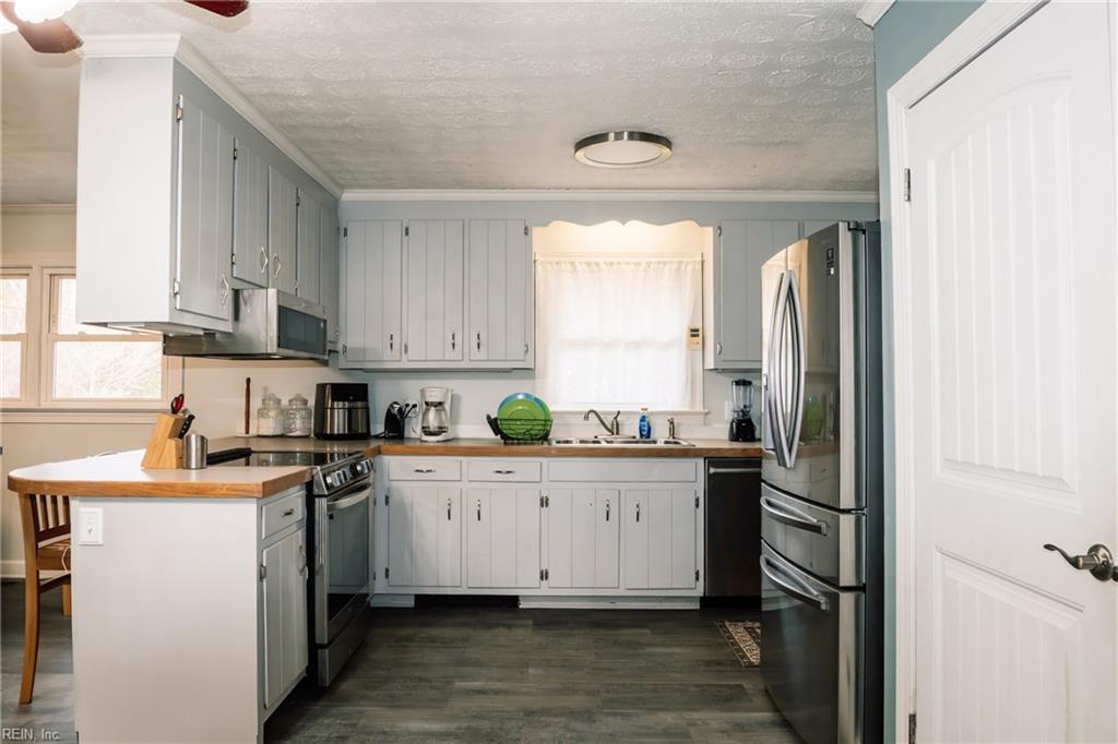 5257 Chestnut Fork Road Gloucester VA 23061