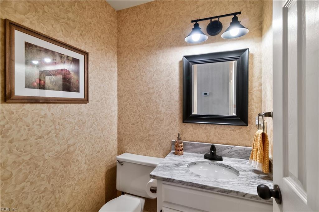 407 Willards Way Yorktown VA 23693