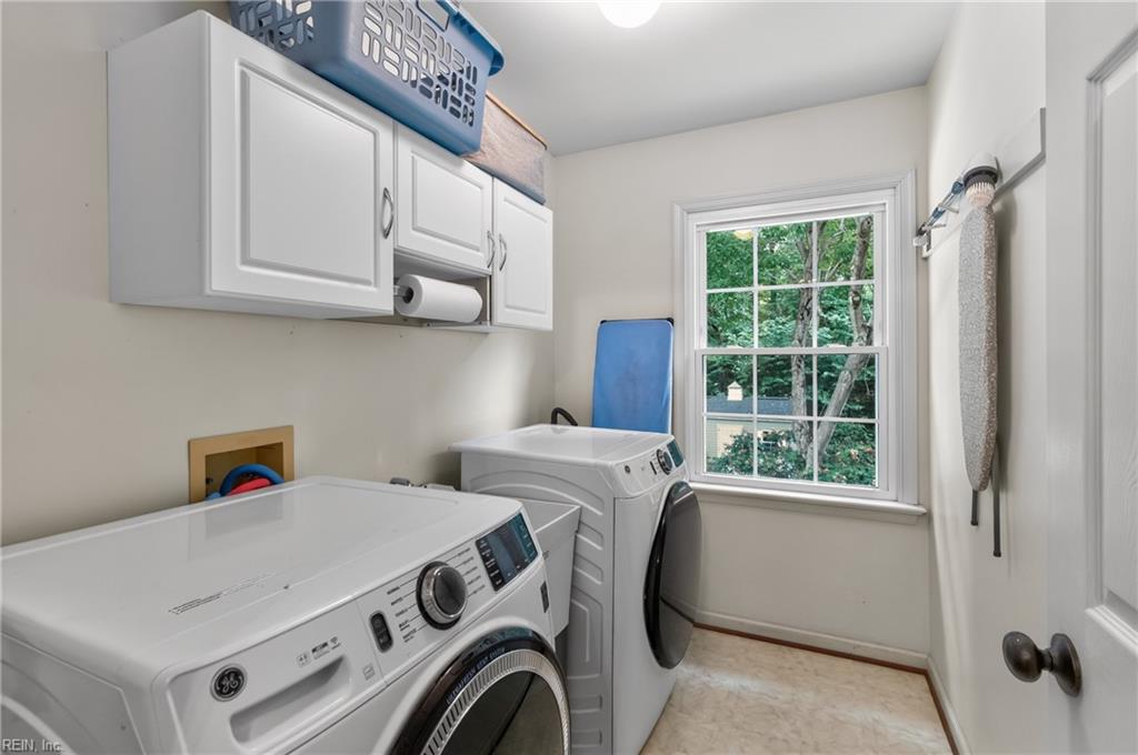 407 Willards Way Yorktown VA 23693