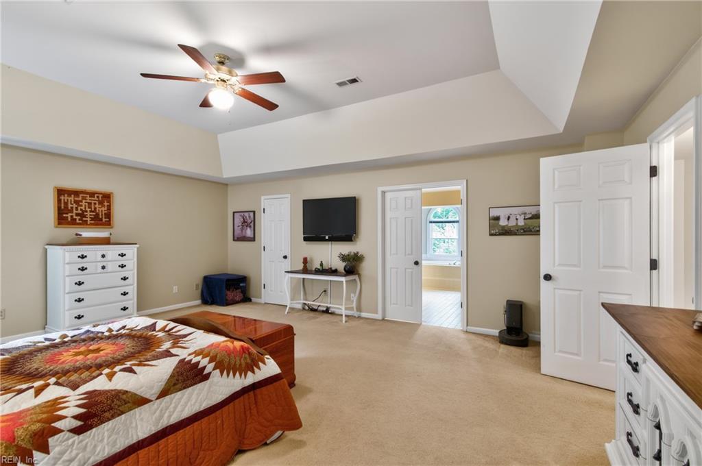 407 Willards Way Yorktown VA 23693