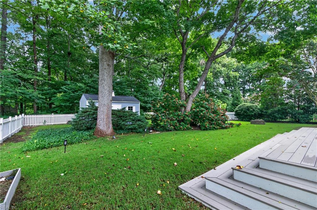 407 Willards Way Yorktown VA 23693