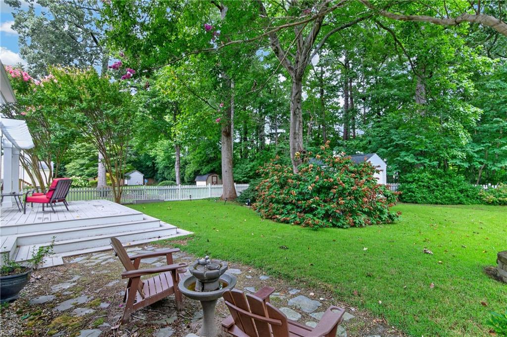 407 Willards Way Yorktown VA 23693
