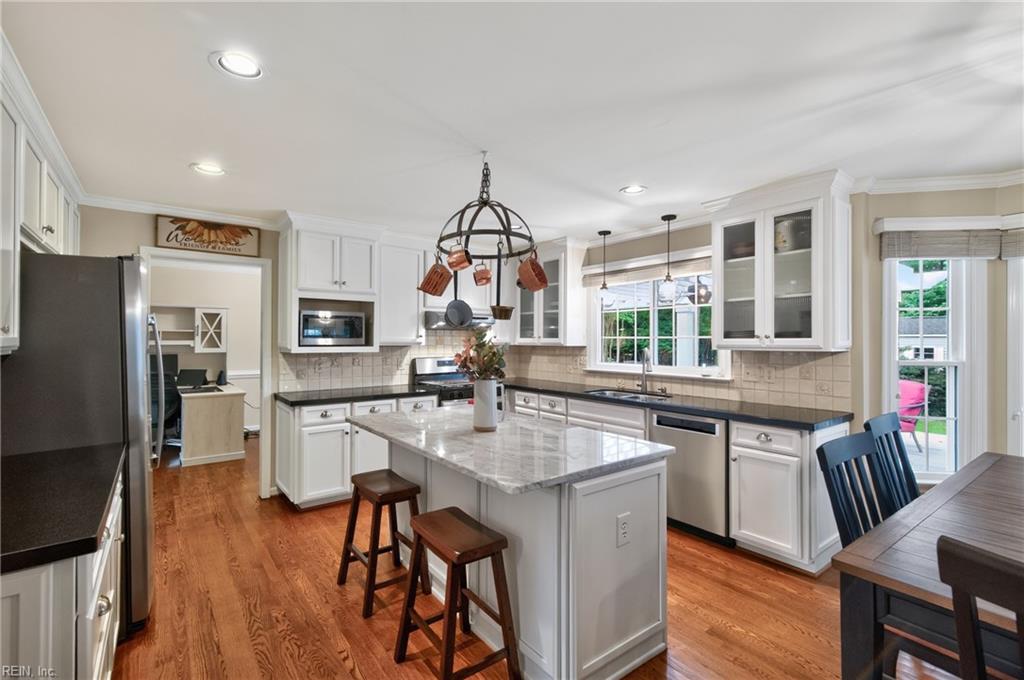 407 Willards Way Yorktown VA 23693