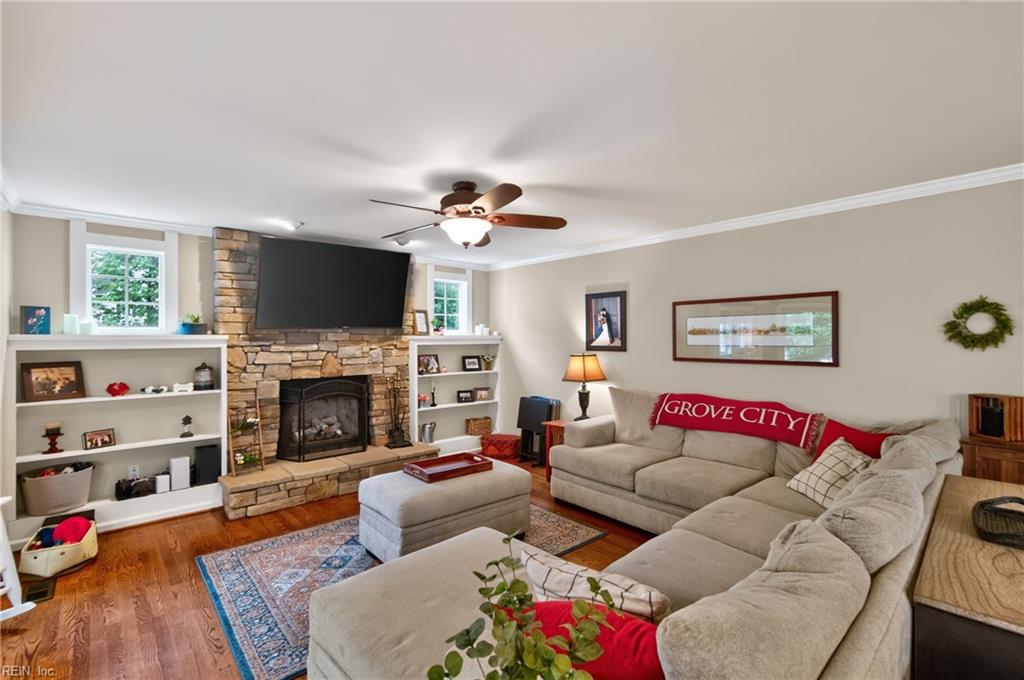 407 Willards Way Yorktown VA 23693