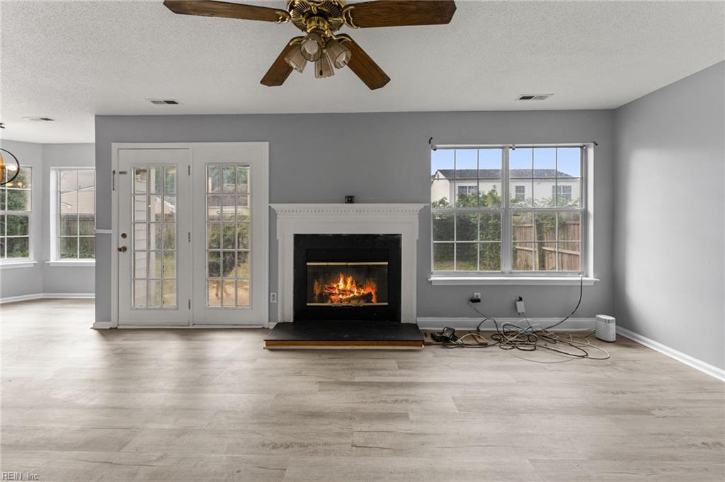 854 Wilderness Way Newport News VA 23608