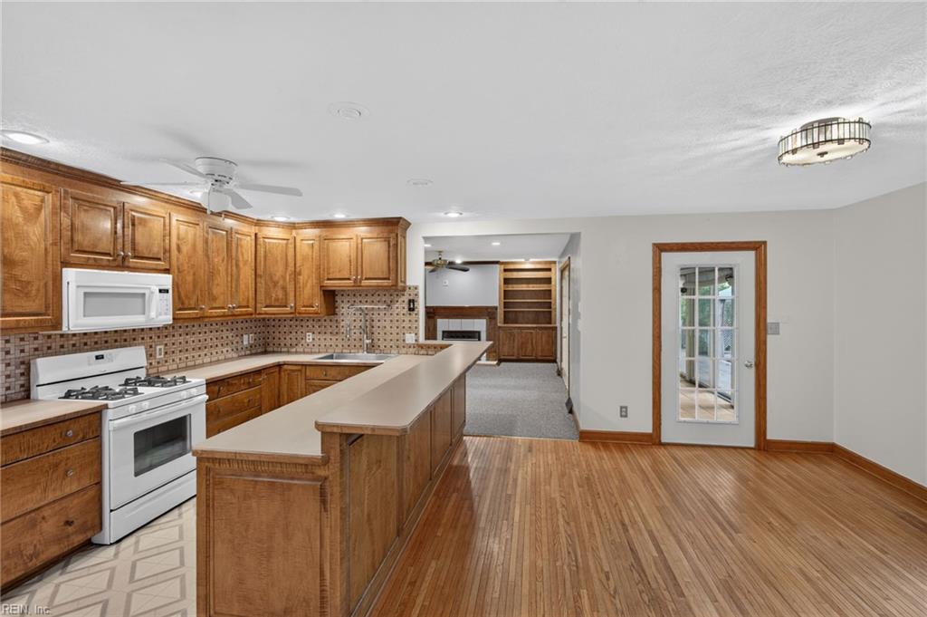 8139 Manor Drive Gloucester VA 23061