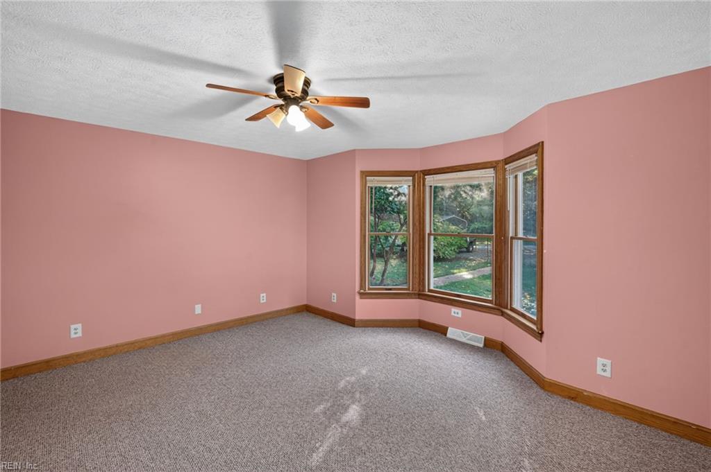8139 Manor Drive Gloucester VA 23061