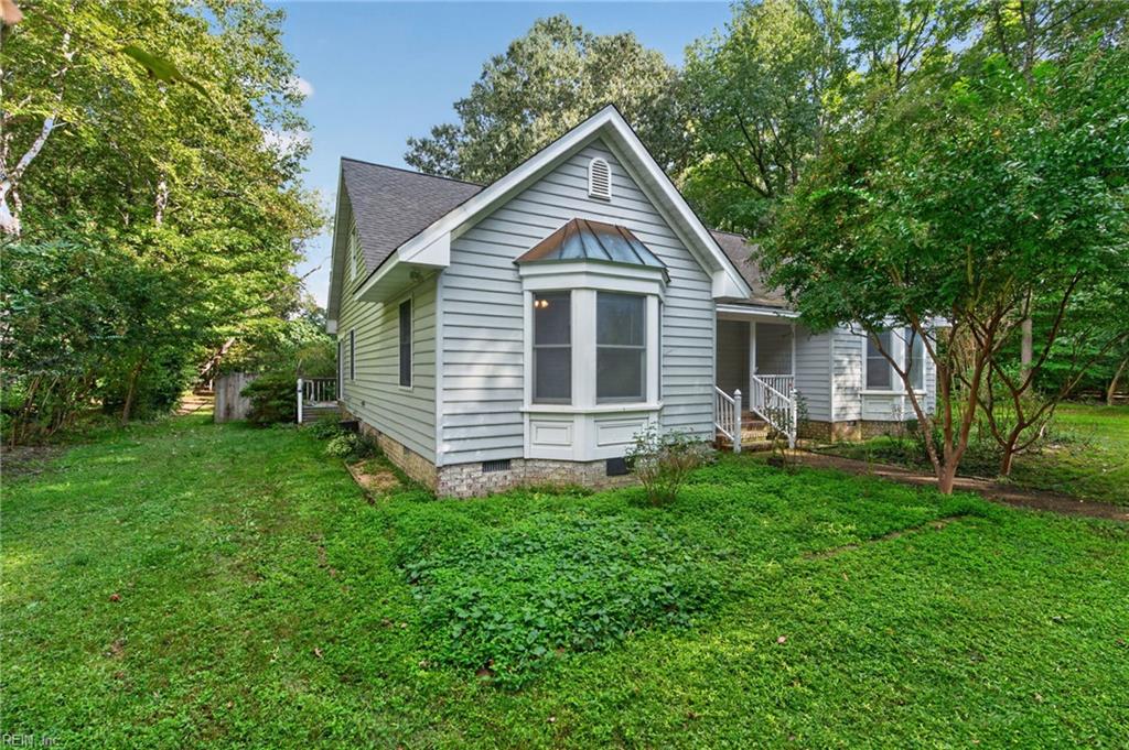 8139 Manor Drive Gloucester VA 23061
