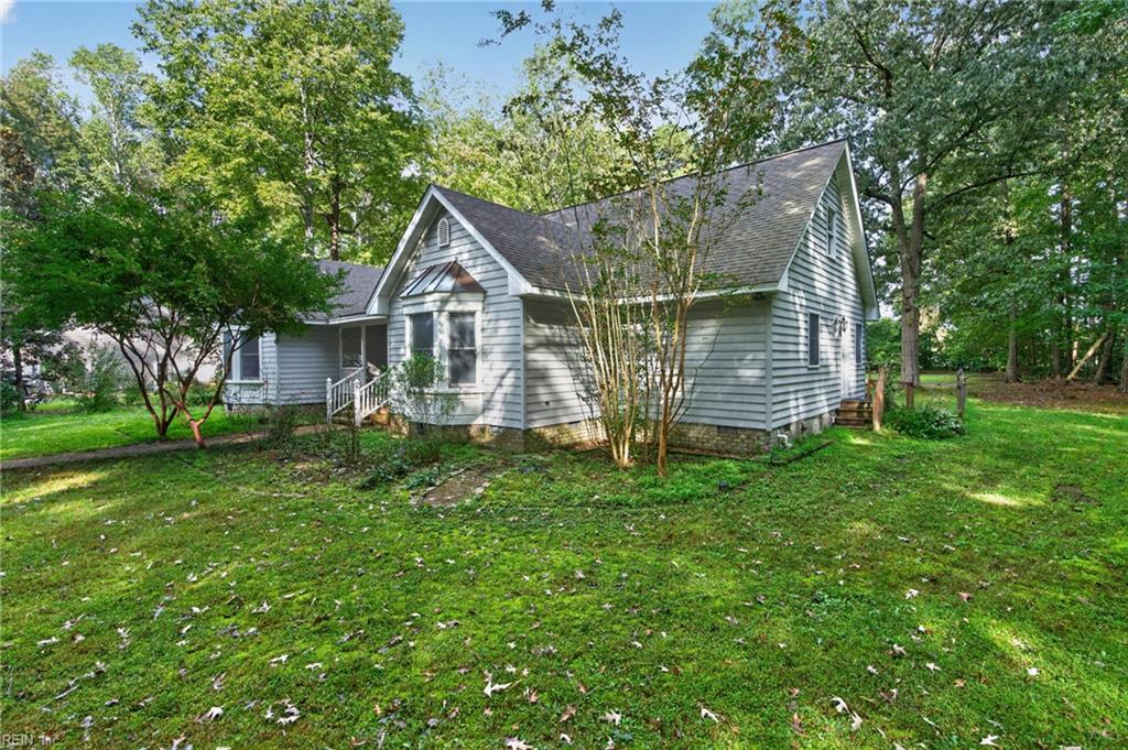 8139 Manor Drive Gloucester VA 23061