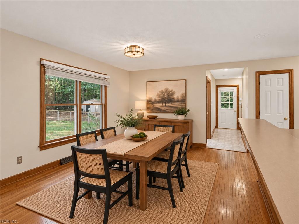 8139 Manor Drive Gloucester VA 23061
