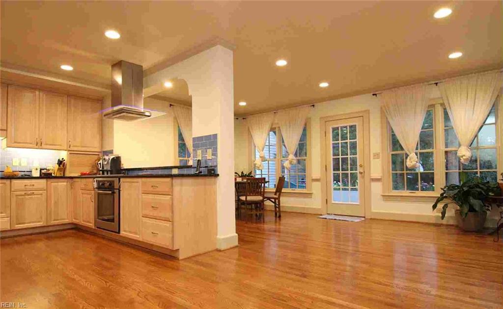 34 Elm Avenue Newport News VA 23601