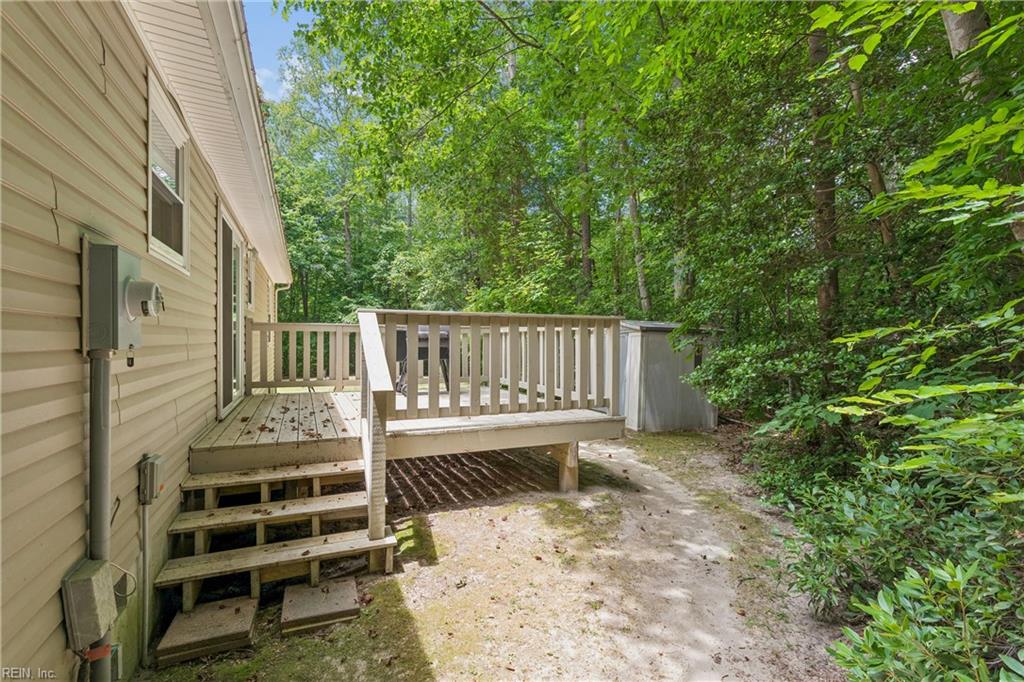 3809 Stream Drive Gloucester VA 23061