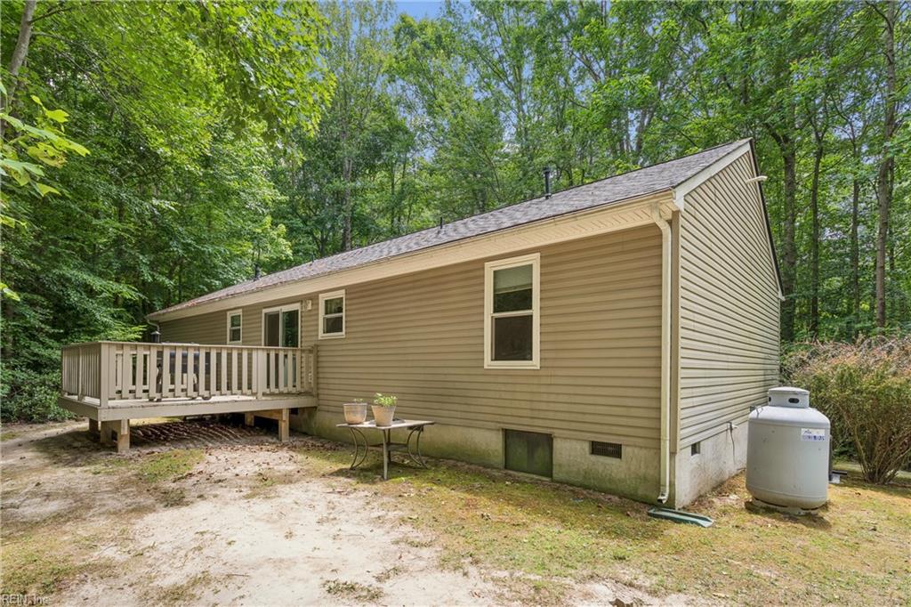 3809 Stream Drive Gloucester VA 23061