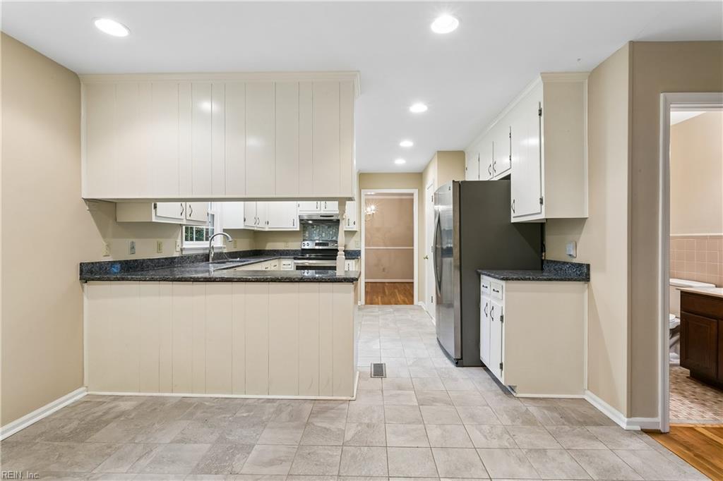 173 Laurent Circle Newport News VA 23608