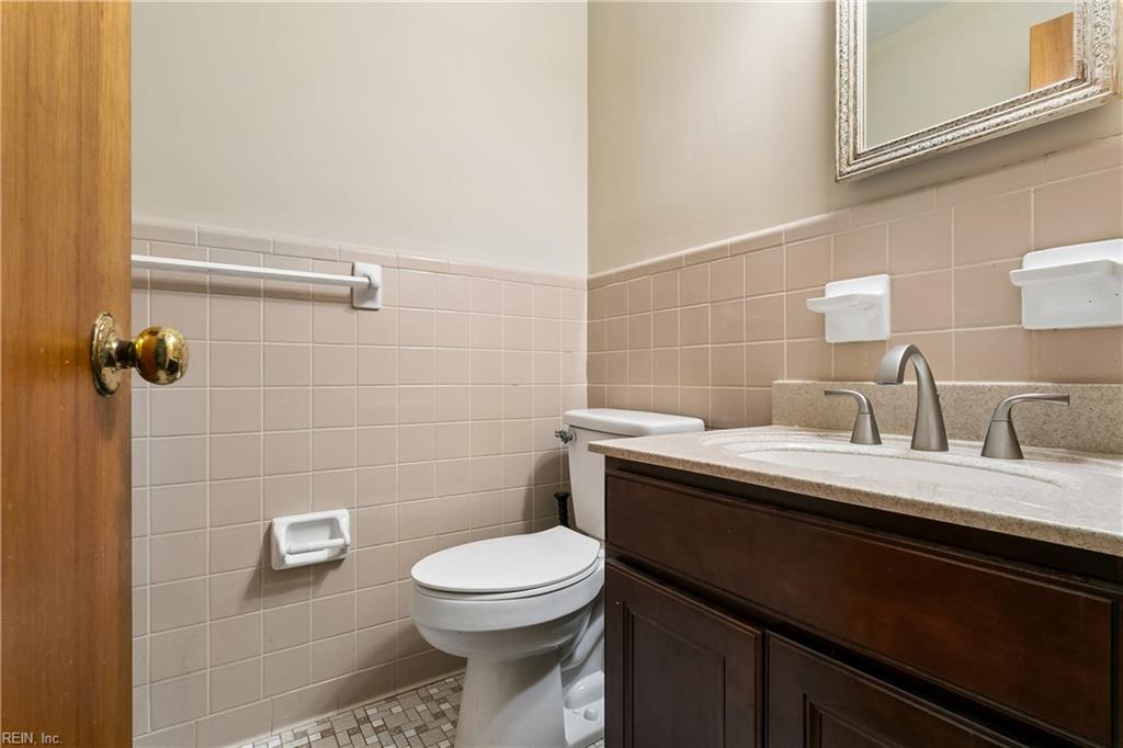 173 Laurent Circle Newport News VA 23608
