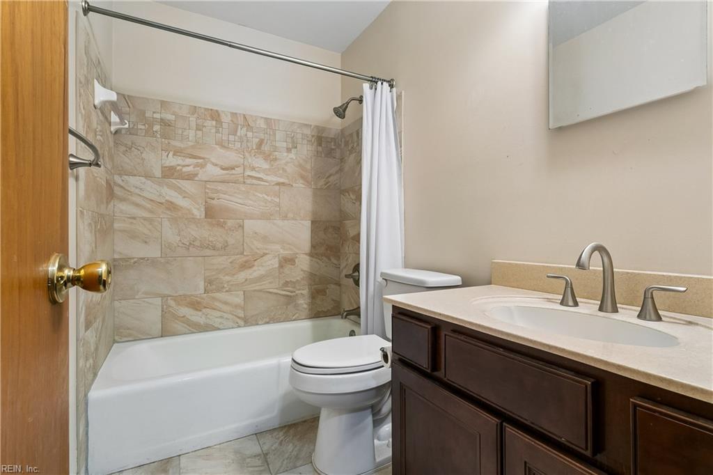 173 Laurent Circle Newport News VA 23608