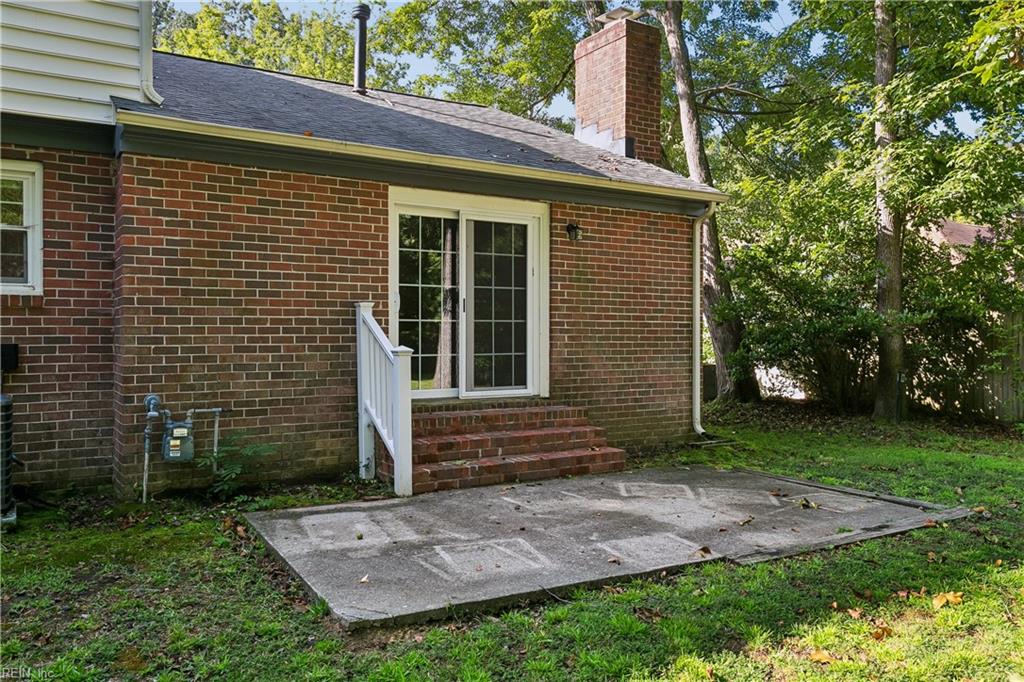 173 Laurent Circle Newport News VA 23608