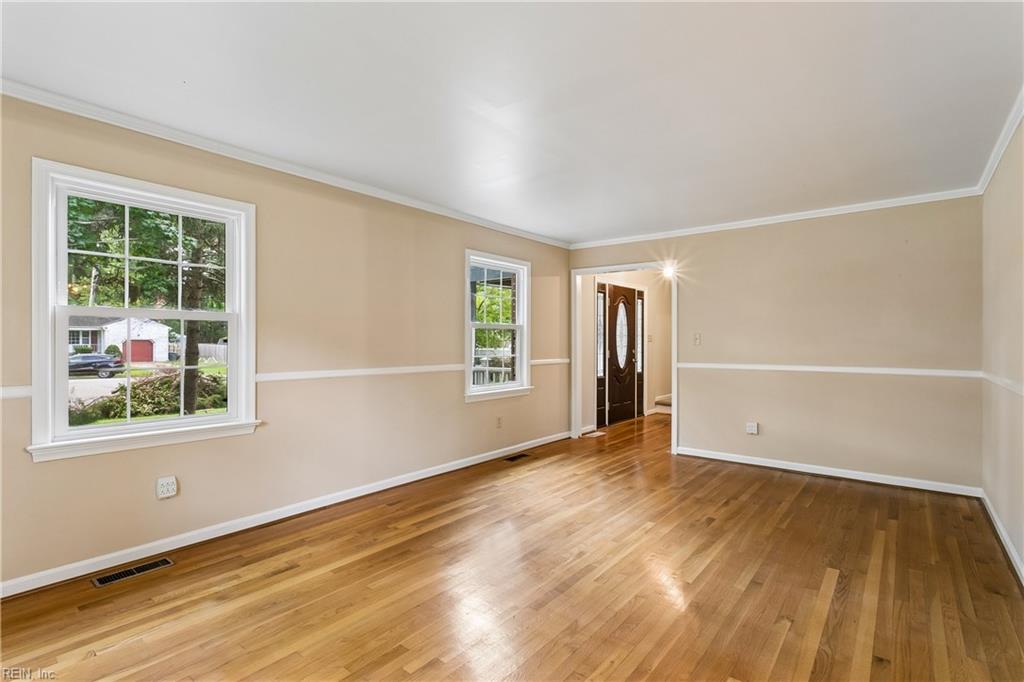 173 Laurent Circle Newport News VA 23608